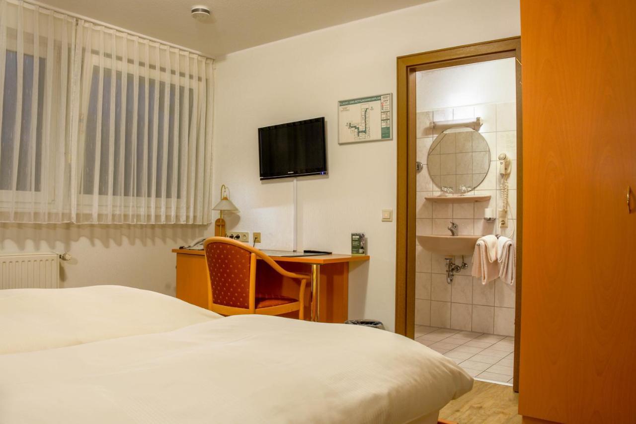 Gasthof Waldesruh 세르벡 외부 사진